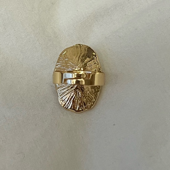 Gold ring set - Picture 4 of 4